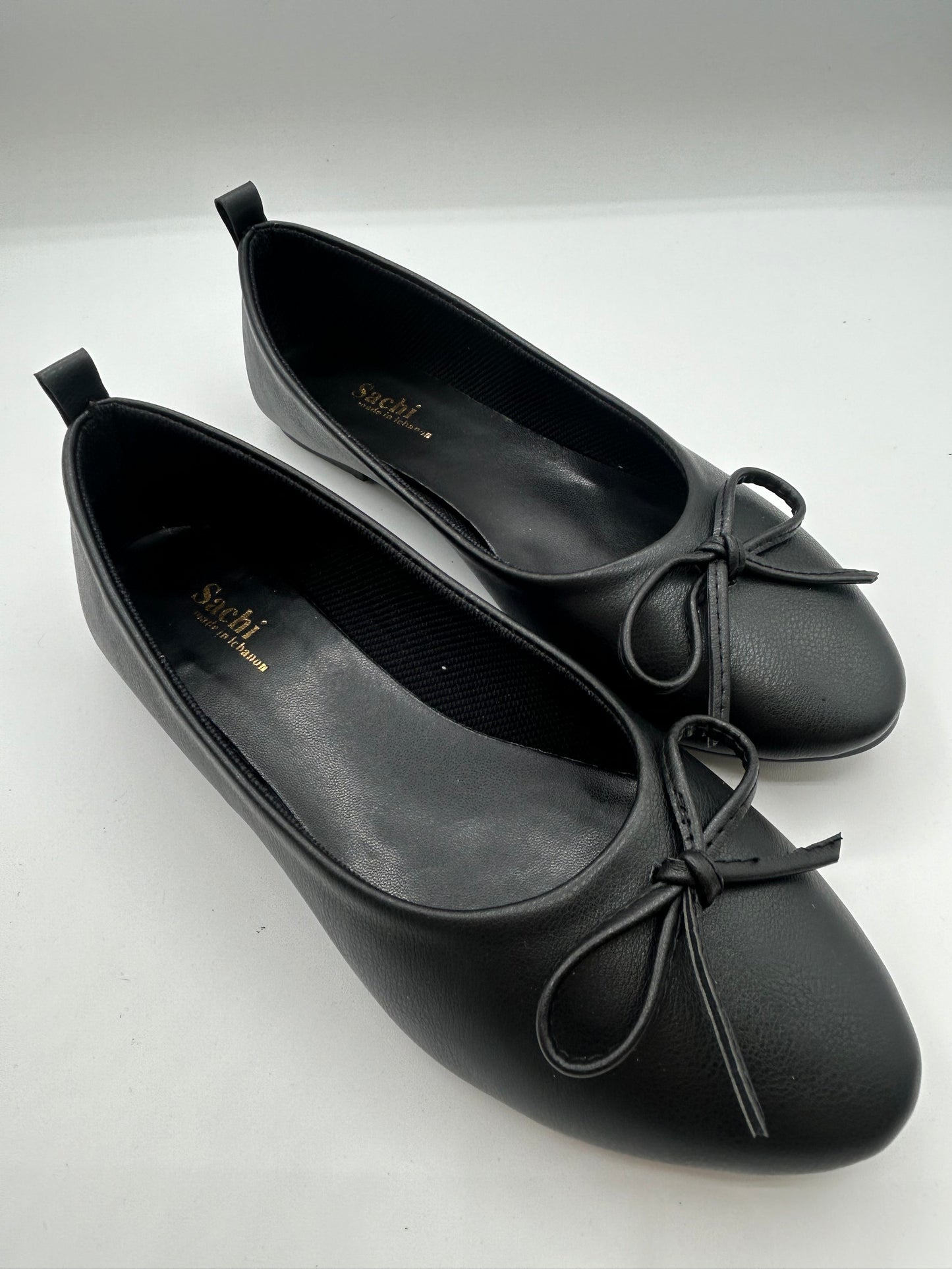 Elegant Women's Ballet Flats with Bow