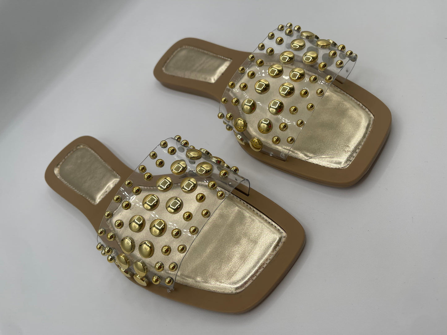 Summer flats for women
