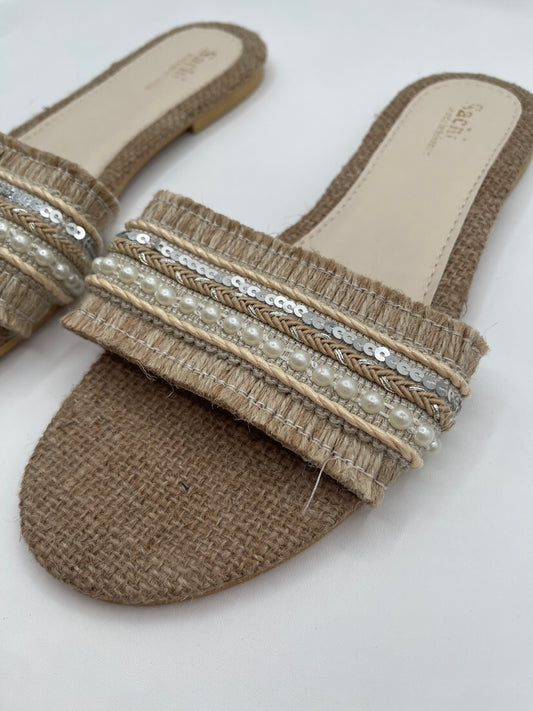 summer flat sandals